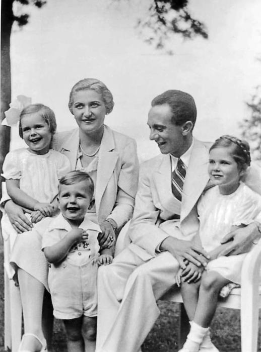 Иллюстрация к книге — Великие тайны великих людей [_34.jpg]