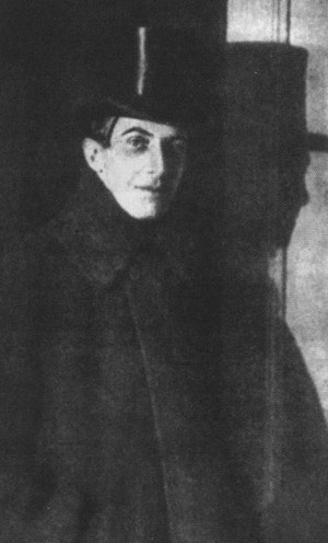 Иллюстрация к книге — Непохожие поэты. Трагедия и судьбы большевистской эпохи. Анатолий Мариенгоф, Борис Корнилов, Владимир Луговской [i_008.jpg]