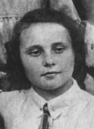 Иллюстрация к книге — Непохожие поэты. Трагедия и судьбы большевистской эпохи. Анатолий Мариенгоф, Борис Корнилов, Владимир Луговской [i_022.jpg]