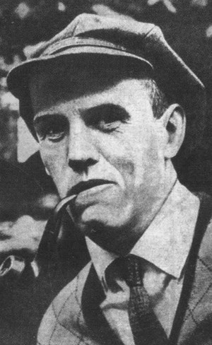 Иллюстрация к книге — Непохожие поэты. Трагедия и судьбы большевистской эпохи. Анатолий Мариенгоф, Борис Корнилов, Владимир Луговской [i_031.jpg]