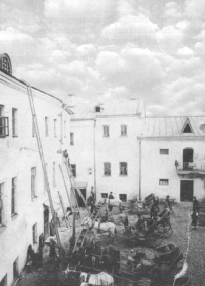 Иллюстрация к книге — Леонид Леонов [i_010.jpg]