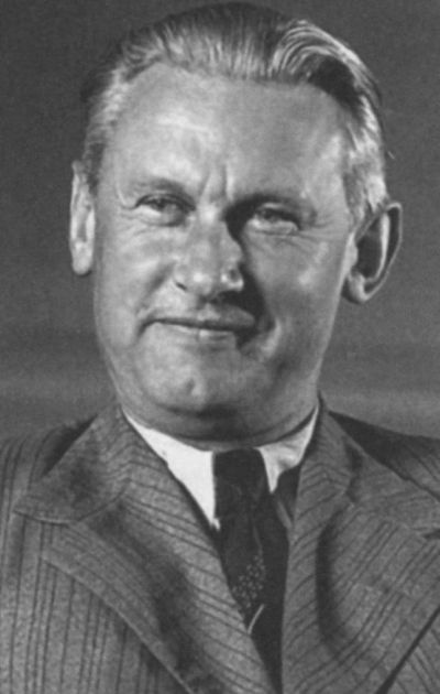 Иллюстрация к книге — Леонид Леонов [i_046.jpg]