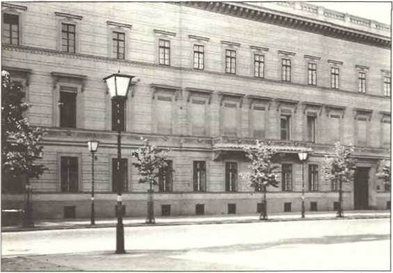 Иллюстрация к книге — Русский Берлин [i_084.jpg]