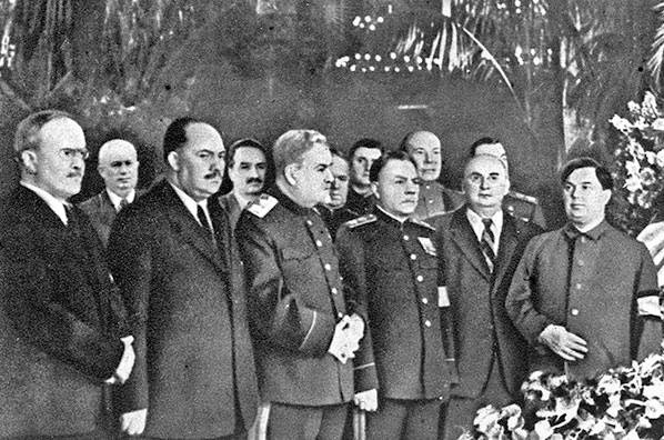 Иллюстрация к книге — Мой лучший друг товарищ Сталин [i_049.jpg]