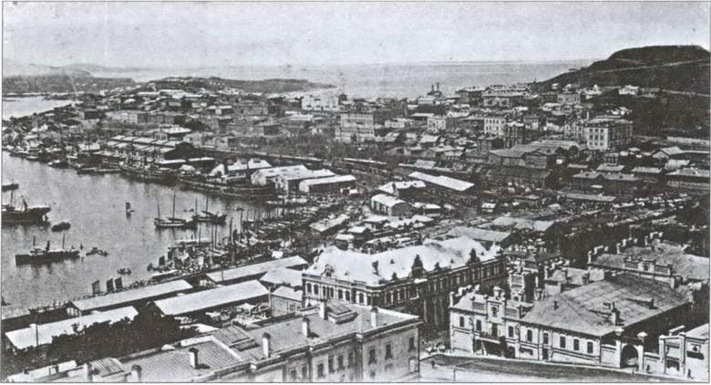 Иллюстрация к книге — "Крестный отец" Штирлица [i_002.jpg]