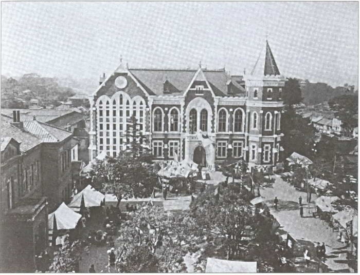 Иллюстрация к книге — "Крестный отец" Штирлица [i_004.jpg]