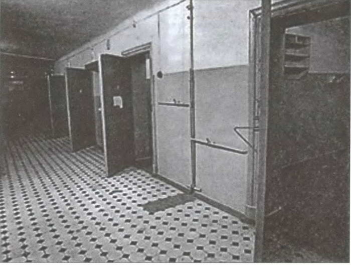 Иллюстрация к книге — "Крестный отец" Штирлица [i_021.jpg]