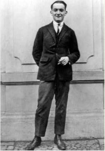 Иллюстрация к книге — Ориенталист. Тайны одной загадочной и исполненной опасностей жизни [i_010.jpg]