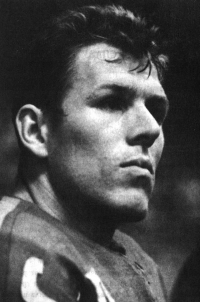 Иллюстрация к книге — Валерий Харламов. Легенда №17 [i_015.jpg]