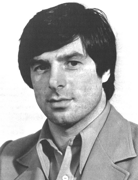 Иллюстрация к книге — Валерий Харламов. Легенда №17 [i_035.jpg]