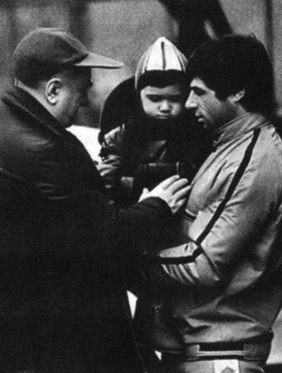 Иллюстрация к книге — Валерий Харламов. Легенда №17 [i_073.jpg]