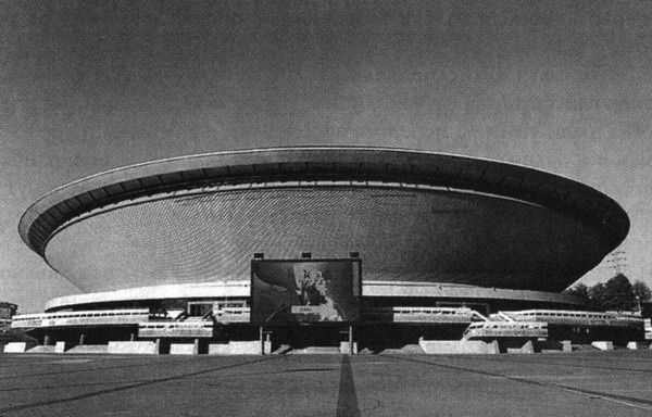 Иллюстрация к книге — Валерий Харламов. Легенда №17 [i_088.jpg]