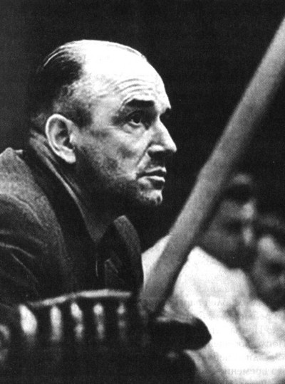 Иллюстрация к книге — Валерий Харламов. Легенда №17 [i_092.jpg]