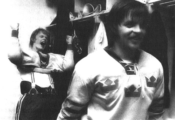 Иллюстрация к книге — Валерий Харламов. Легенда №17 [i_101.jpg]