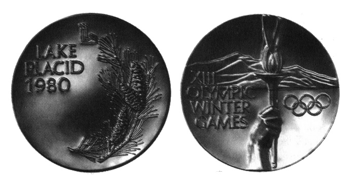 Иллюстрация к книге — Валерий Харламов. Легенда №17 [i_131.jpg]