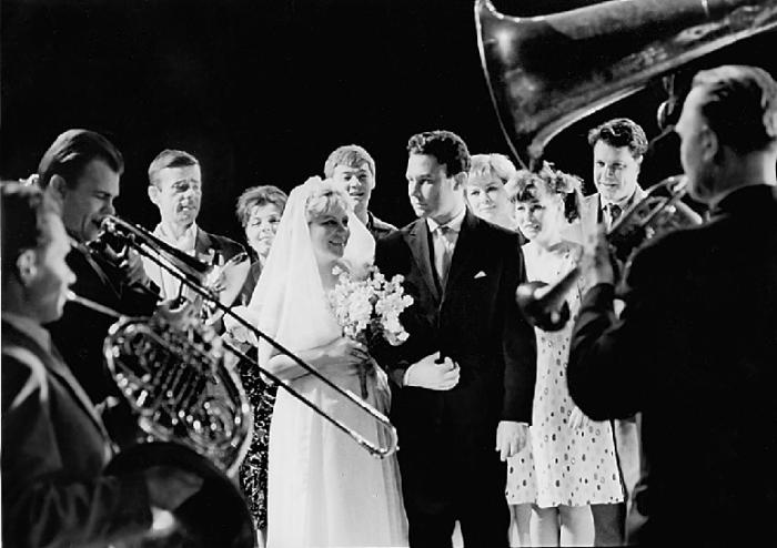 Иллюстрация к книге — Удивление перед жизнью. Воспоминания [i_011.jpg]