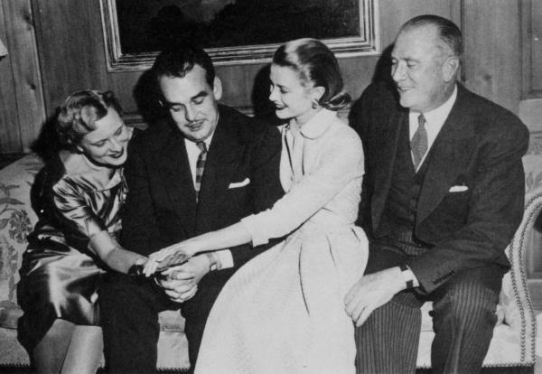 Иллюстрация к книге — Принцесса Монако [i_011.jpg]