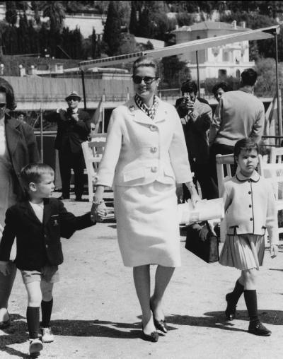 Иллюстрация к книге — Принцесса Монако [i_022.jpg]