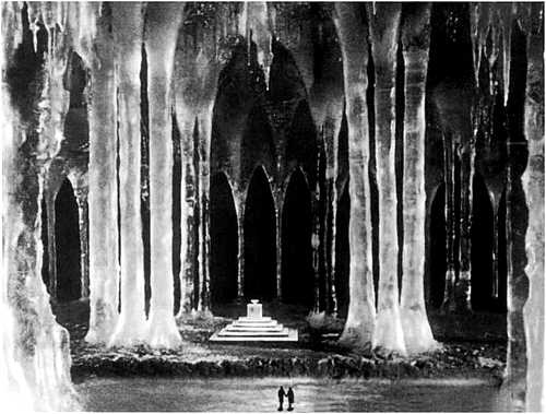 Иллюстрация к книге — Лени Рифеншталь. Мемуары [i_014.jpg]