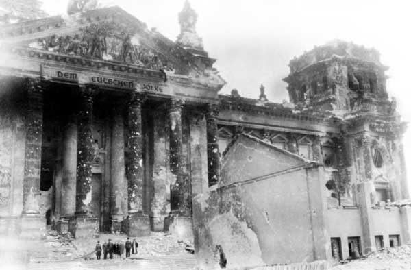 Иллюстрация к книге — Маршал Варенцов. Путь к вершинам славы и долгое забвение. 1901-1971 [n_24.jpg]