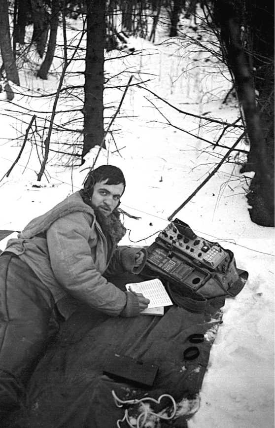 Иллюстрация к книге — Морские дьяволы. Из жизни водолазов-разведчиков Балтийского флота ВМФ [image28.jpg]