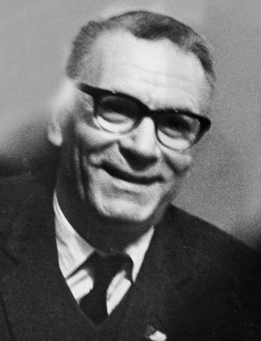 Иллюстрация к книге — На Фонтанке водку пил [i_040.jpg]