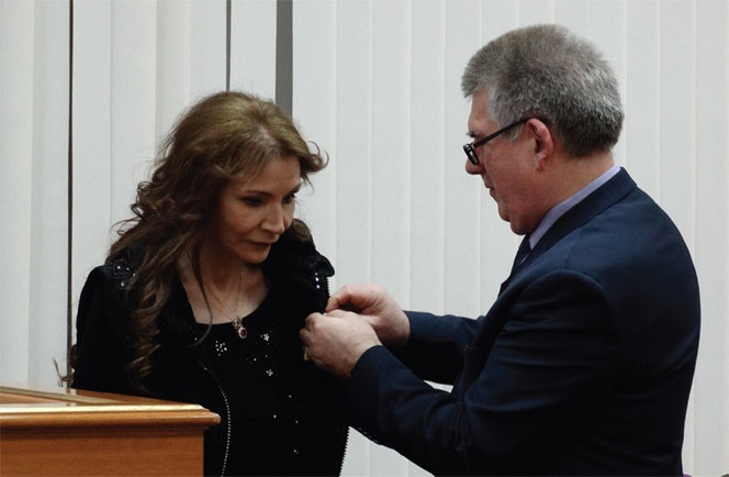 Иллюстрация к книге — Джуна. Одиночество солнца [_24.jpg]