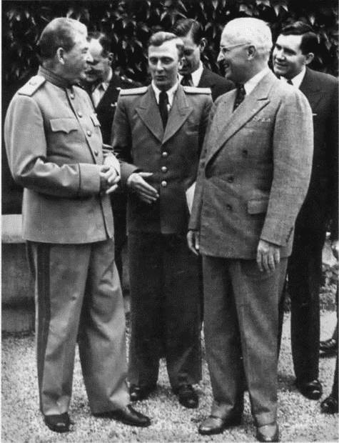 Иллюстрация к книге — Громыко [i_020.jpg]