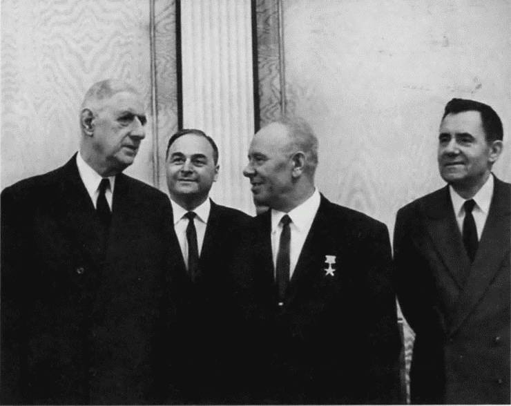 Иллюстрация к книге — Громыко [i_032.jpg]