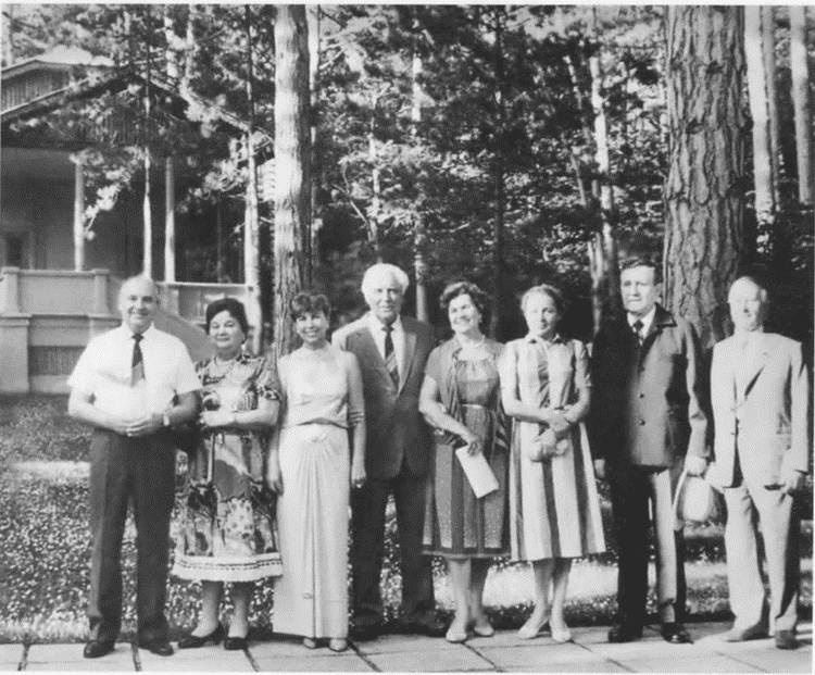 Иллюстрация к книге — Громыко [i_054.jpg]