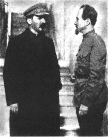 Иллюстрация к книге — Сталин [i_015.jpg]