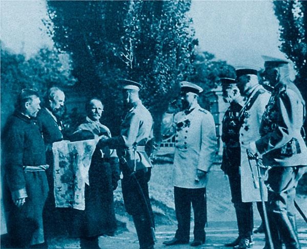 Иллюстрация к книге — Столыпин [i_044.jpg]