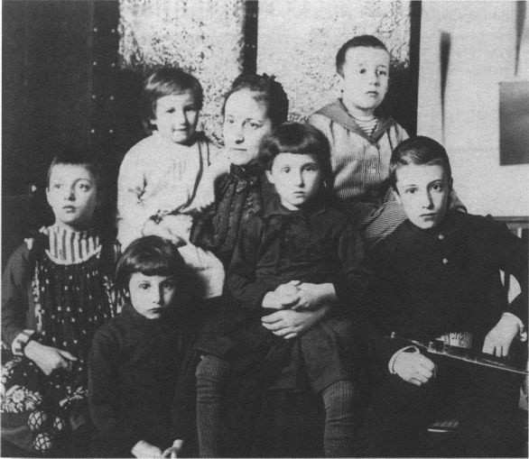 Иллюстрация к книге — Зинаида Серебрякова [i_005.jpg]