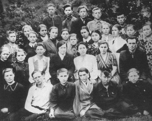 Иллюстрация к книге — Вампилов [i_011.jpg]