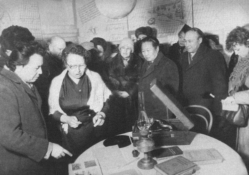 Иллюстрация к книге — Вампилов [i_045.jpg]