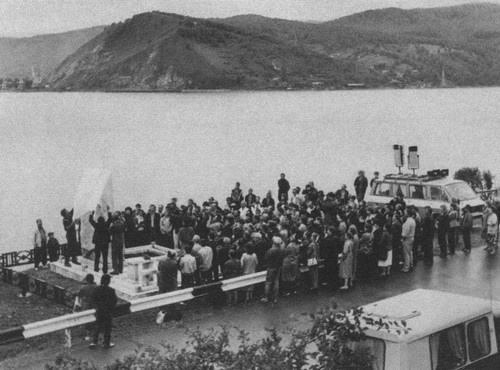 Иллюстрация к книге — Вампилов [i_048.jpg]