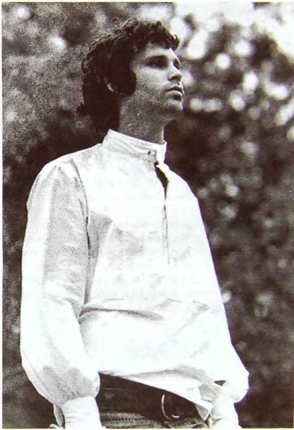 Иллюстрация к книге — Шаман. Скандальная биография Джима Моррисона [i_028.jpg]