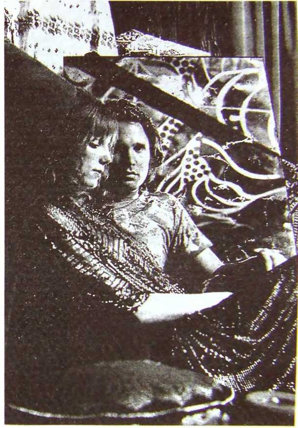 Иллюстрация к книге — Шаман. Скандальная биография Джима Моррисона [i_047.jpg]