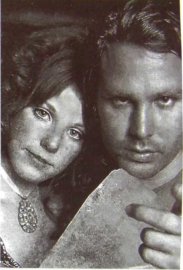 Иллюстрация к книге — Шаман. Скандальная биография Джима Моррисона [i_093.jpg]