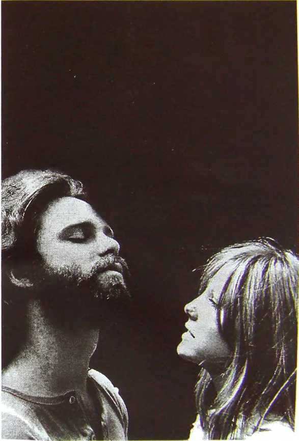 Иллюстрация к книге — Шаман. Скандальная биография Джима Моррисона [i_096.jpg]