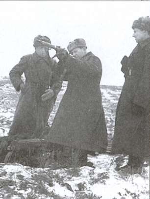 Иллюстрация к книге — Мехлис. Тень вождя [i_018.jpg]