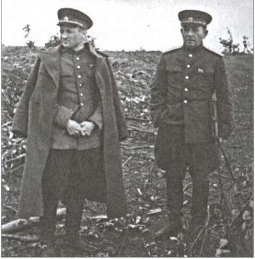 Иллюстрация к книге — Мехлис. Тень вождя [i_035.jpg]