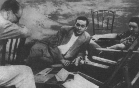 Иллюстрация к книге — Зощенко [i_038.jpg]