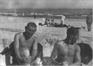 Иллюстрация к книге — "Тигры" в снегу. Мемуары танкового аса [i_019.jpg]