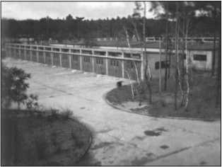 Иллюстрация к книге — "Тигры" в снегу. Мемуары танкового аса [i_029.jpg]