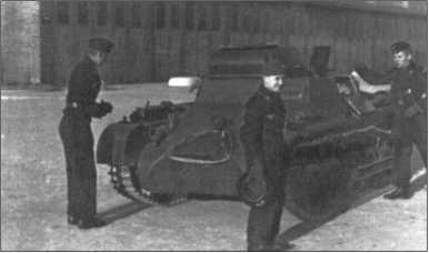 Иллюстрация к книге — "Тигры" в снегу. Мемуары танкового аса [i_047.jpg]