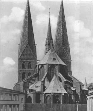 Иллюстрация к книге — "Тигры" в снегу. Мемуары танкового аса [i_066.jpg]