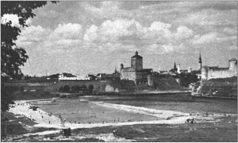 Иллюстрация к книге — "Тигры" в снегу. Мемуары танкового аса [i_100.jpg]