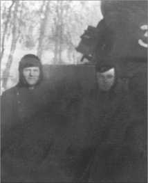 Иллюстрация к книге — "Тигры" в снегу. Мемуары танкового аса [i_104.jpg]