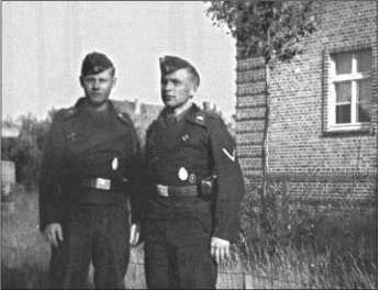 Иллюстрация к книге — "Тигры" в снегу. Мемуары танкового аса [i_151.jpg]